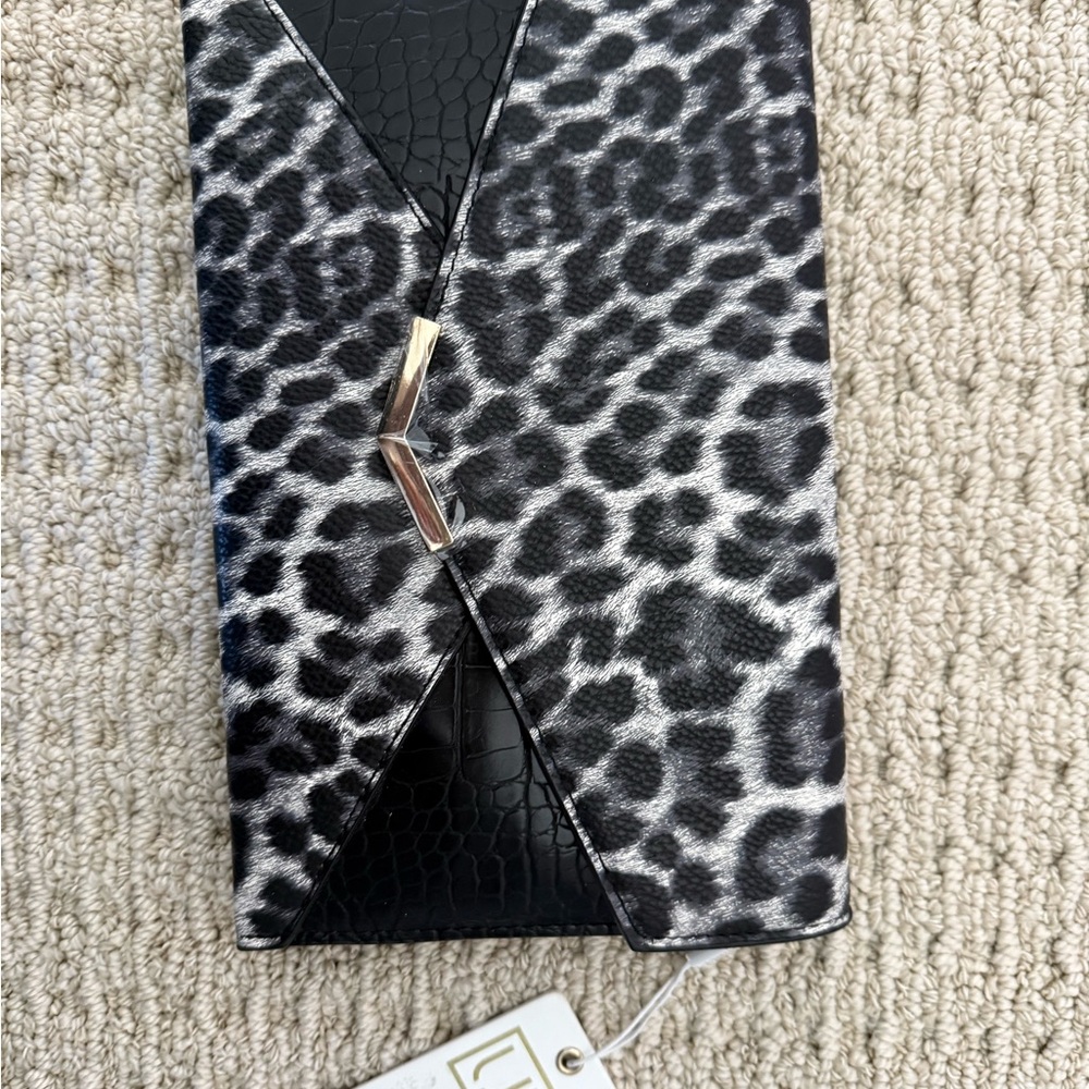 Urban Expressions Vegan Black Isabelle Clutch with Animal Print